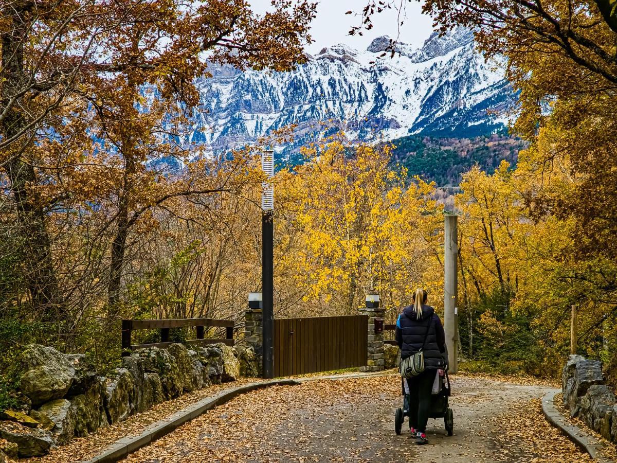 Valtrama Suite Tramacastilla de Tena Luaran gambar